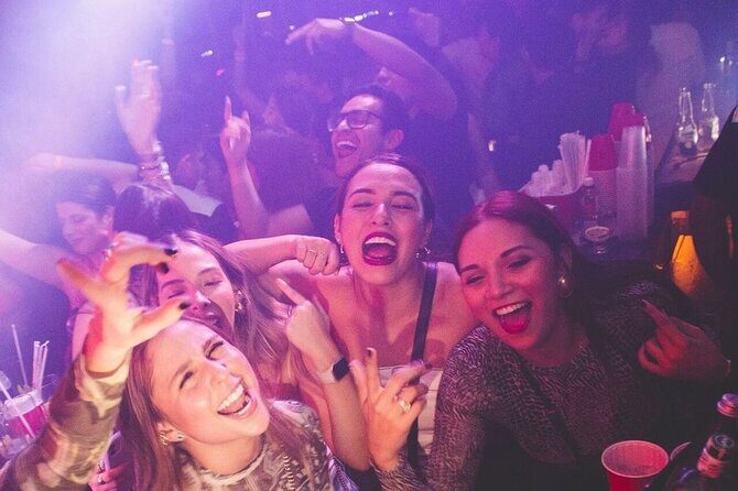 A night in Medellin with Rooftops and Nightclubs of El Poblado - Stop 3: Envy Rooftop for Shots and Live Singing