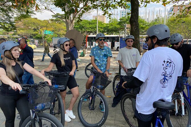 Bike City Tour Medellin With Snack and Organic Coffee - Meeting point and practical setup (so you’re not rushing)