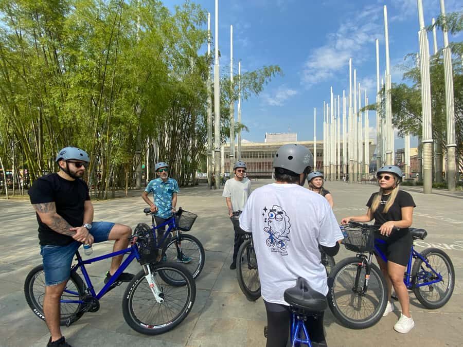 Bike Tour Medellin with Snacks and Local Beer - The one extra guided stop: a final story beat before you roll back