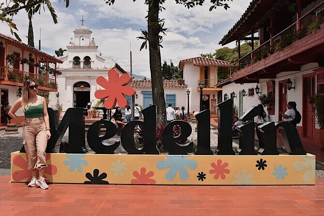 City Tour + Commune 13 Medellin - Barefoot Park and the River Parks: A Mental Reset Between Big Sights