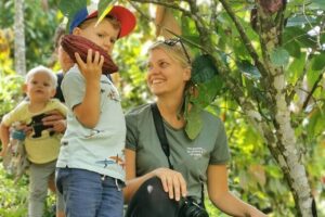 Coffee & Chocolate Private Tour in Medellin: Genuine Experience - The 800-foot coffee hike: short, real, and worth dressing for