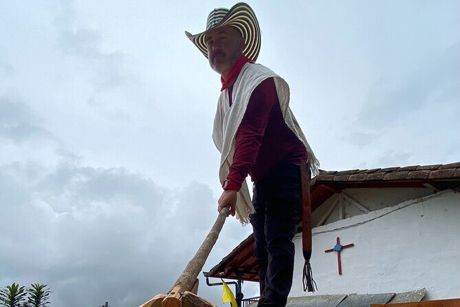 Coffee tour in Medellín with tastings and transportation - What you actually get for $65: lunch, transfer, tastings, and farm attire