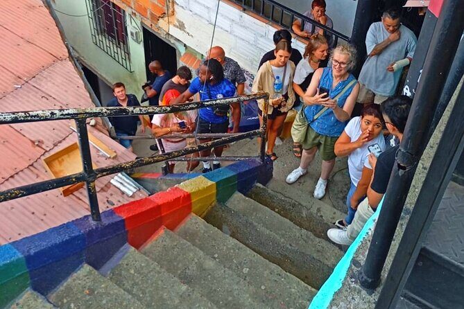 Commune 13 graffiti tour food Panoramic street and cable car - Electric Stairs: short climb, big meaning (and sore legs)