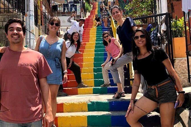Commune 13 Guided Tour with Local Guides | Art & Local History - Key things you’ll notice on this Comuna 13 tour