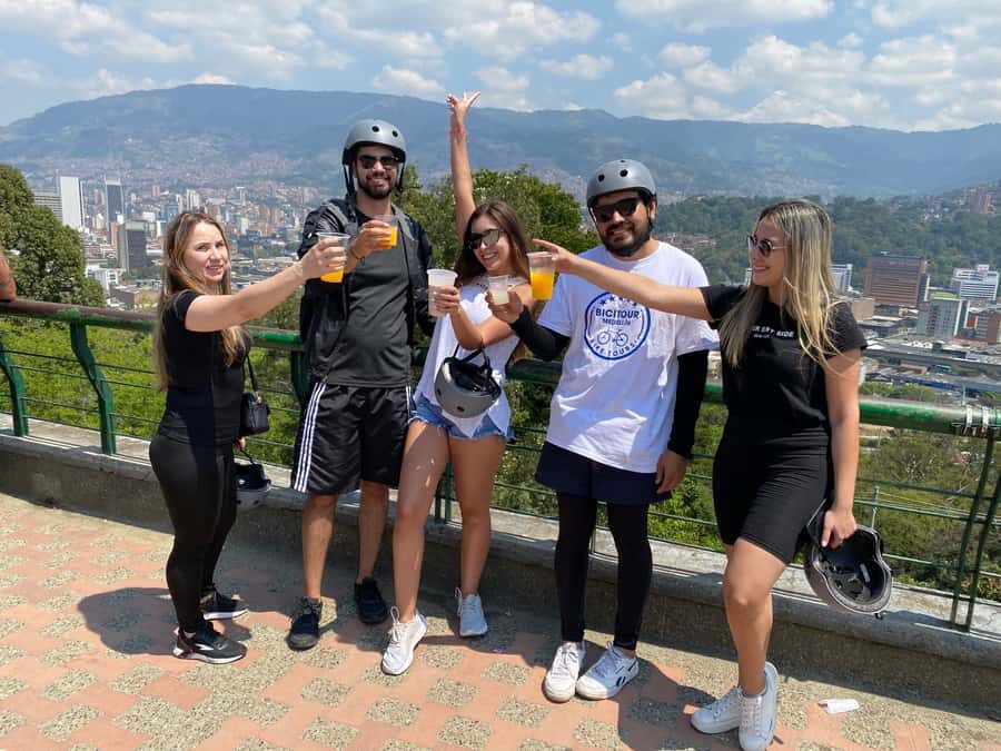 E-Bike City Tour Medellin with Local beer and Snacks - Key things that make this tour worth your time