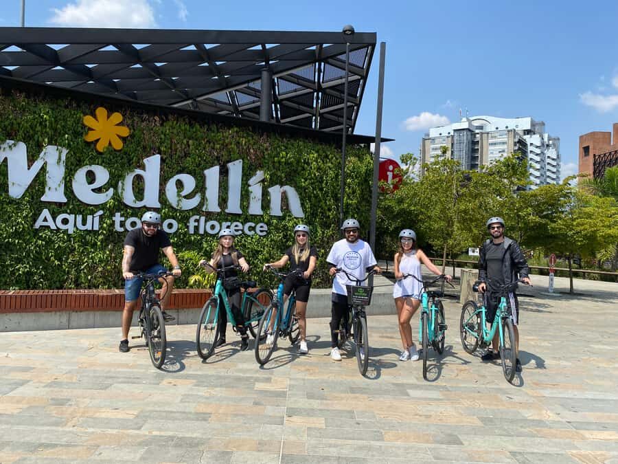 E-Bike City Tour Medellin with Local beer and Snacks - Pueblito Paisa: the paisa-town hour that sets up your best Medellín photos