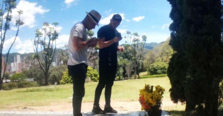 From Medellín: Private Pablo Escobar History Tour - Escobar’s Grave and the Place He Was Killed