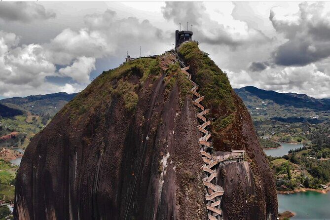 Full Day Private Tour to Guatapé and El Peñol - Private Ride Out of Medellín: Comfort, Control, and Less Hassle