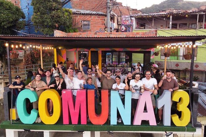 Graffiti Tour | Commune 13 guided by locals - Key highlights (the stuff you’ll actually care about)