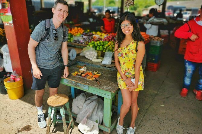 Guatape & Coffee Farm & El Peñol Rock & Quaint Town: Best Combo - Stop 4: Guatapé’s walking tour plus a choose-your-own lunch