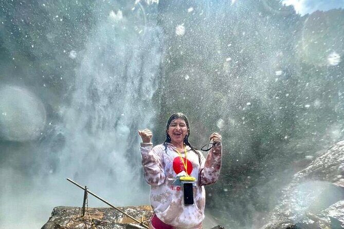 Highest Zipline of Colombia Over Mountains, Jungles & Waterfalls - Guides and the feel of the day: why people keep praising the service