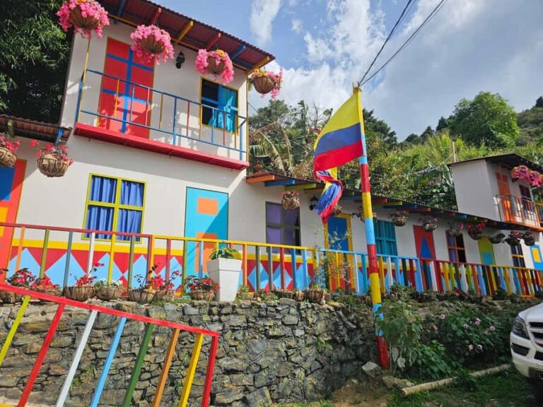 Medellin: Coffee Tour and Wellness Spa - The coffee farm education: how coffee becomes wellbeing (not just a drink)
