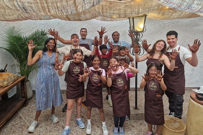 Medellin: Colombian Cacao Experience | Chocolate Tour | BOOK NOW! - Roast, Peel, Grind: The Workshop Stages That Change the Flavor