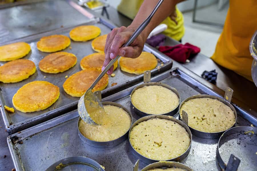 Medellín: E-bike and Foodie Tour - Getting to Turibike: the brick door detail that saves time