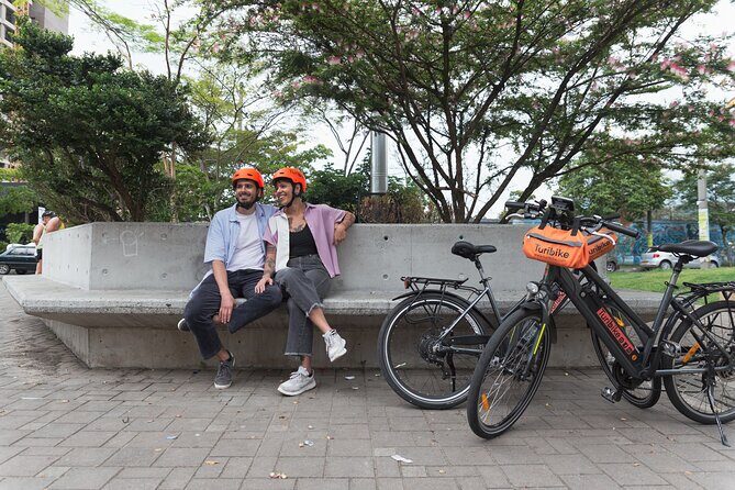 Medellín Essential: history & local life on E-bike - Pacing and photo expectations