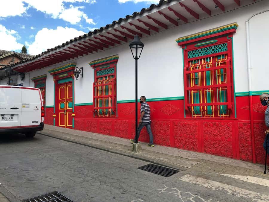 Medellín: Half-Day Private Colonial Towns Tour - Stop 2: San Antonio de Pereira and the Spanish-Style Architecture