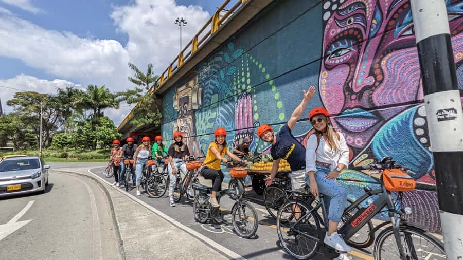 Medellín: History & Local Life Essentials Tour on an E-Bike - Key Points Worth Your Time