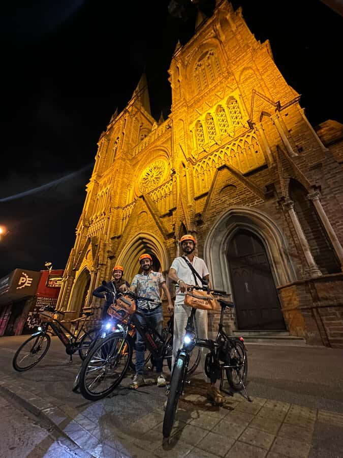 Medellín: History & Local Life Essentials Tour on an E-Bike - Plaza Botero and Parque de las Luces: Where Beauty Meets Chaos