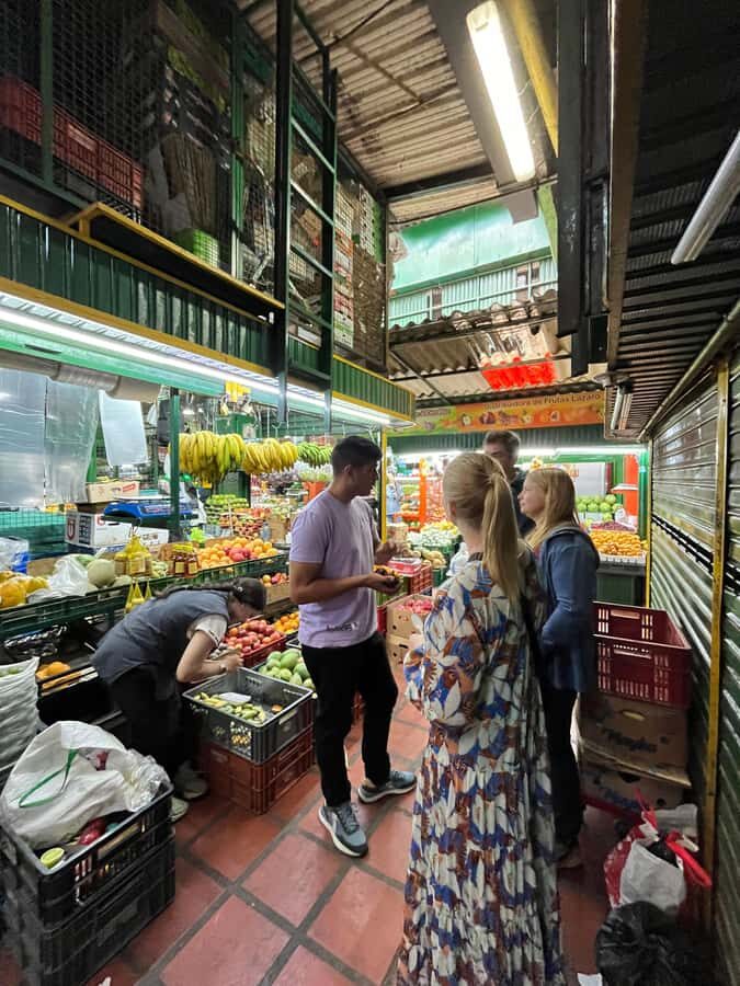 Medellín Multi-sensory Tour in the market, +15 Exotic Fruits - Medellín’s fruit market: why Plaza Minorista is more than a stop