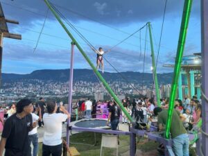Medellín: One Night in El Cielo Viewpoint with activities - Getting started at Los Patios Hostel Boutique rooftop
