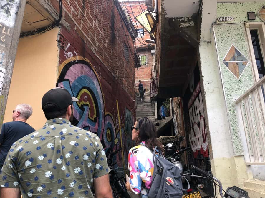 Medellín: Private Comuna 13 Street Art Tour - Downtown Medellín: the city’s changing story in paint