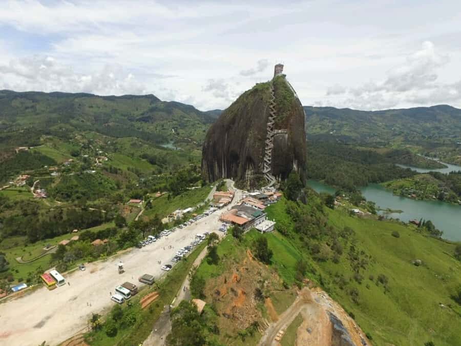 Medellín: Private Guatapé with Peñol Tickets and Boat Ride - Key things that make this Guatapé private day work