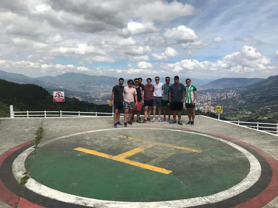 Medellín: Private Pablo Escobar Tour with Cable Car Ride - Practical tips so the day runs smoother