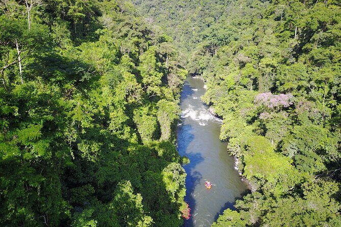 Medellin Rafting day-trip, Rio Calderas - The rapids on Rio Calderas: what intermediate usually feels like
