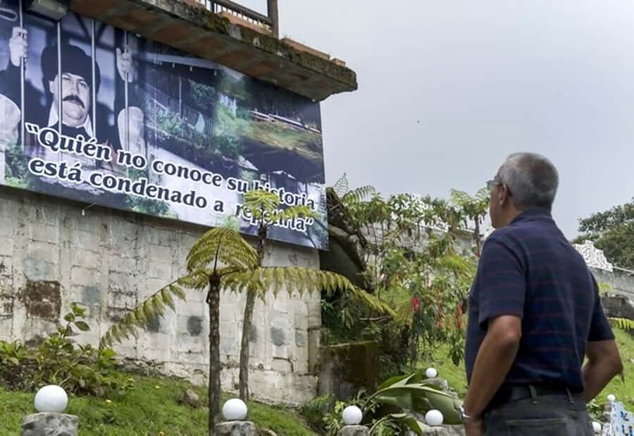 Medellín: The Real Pablo Escobar Tour - Quick hits you’ll feel fast