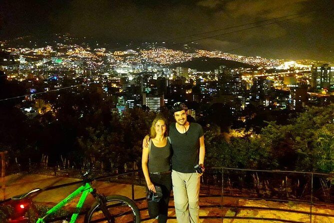 Night Bike Tour In Medellin, Typical Snacks, Beer and Spectacular Viewpoints - Start Point and What’s Included (The Stuff That Makes It Easy)
