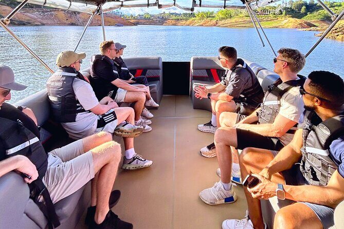 PREMIUM Guatapé Tour: Rock, Luxury boat ride, Meals & Llamas - Guatapé Dam boat ride: the luxury piece that earns its spot