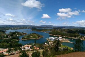 Private Guatape tour - Who should book this private Guatapé tour