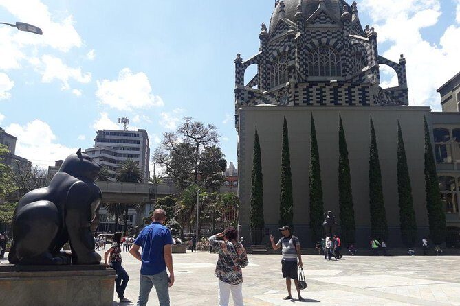 Private half day Medellin tour: meet Fernando Botero´s 23 statues - Metrocable ride: the best way to see Medellín’s “up-close” city views