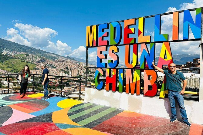Private Tour in Pablo Escobar and Comuna 13 with Cable Car - Why this Medellín Pablo Escobar + Comuna 13 route makes sense