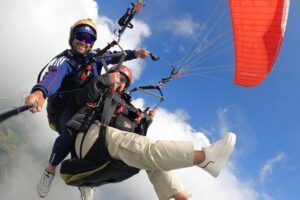 Tour Paragliding in Medellín. - Getting to the ramp: steps, wind checks, and cold-feet reality